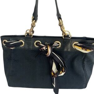 Gucci Positano Medium monogram tote.